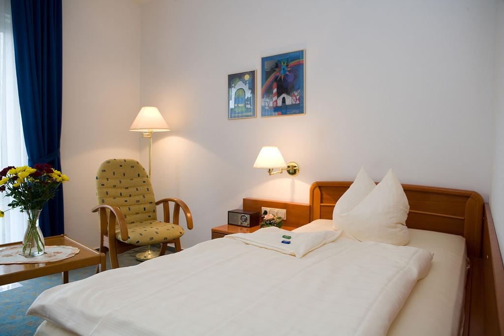 Central Inn Hotel Garni エッペルボルン 部屋 写真